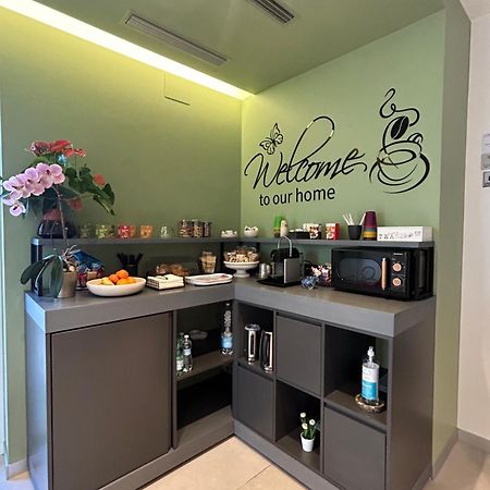 Casa Stazione Pescara Bed and Breakfast Buitenkant foto
